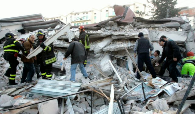 Tremblement de terre en Abruzzes: l’association italienne dans les zones frappees
