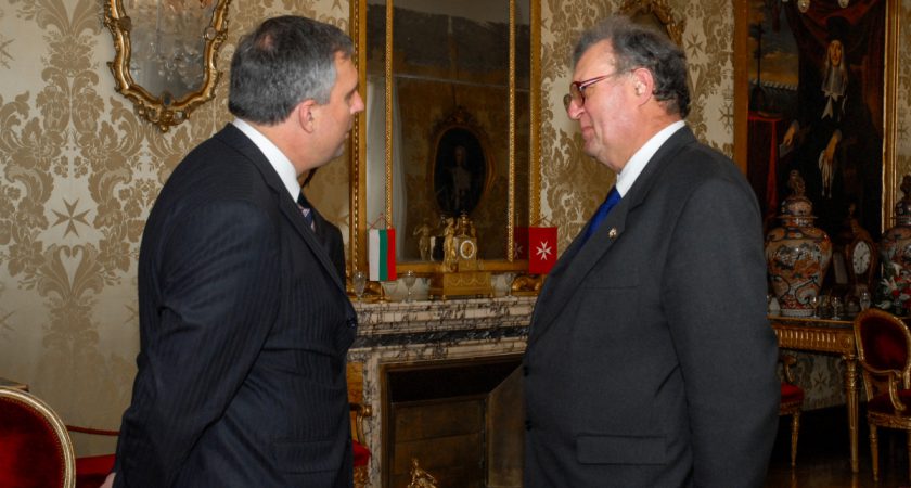 Le Grand Maître recoit le vice Premier Ministre de la Bulgarie
