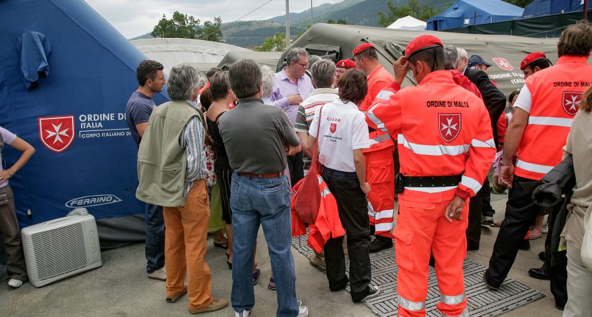 Abruzzo: The Grand Master returns to the quake victims