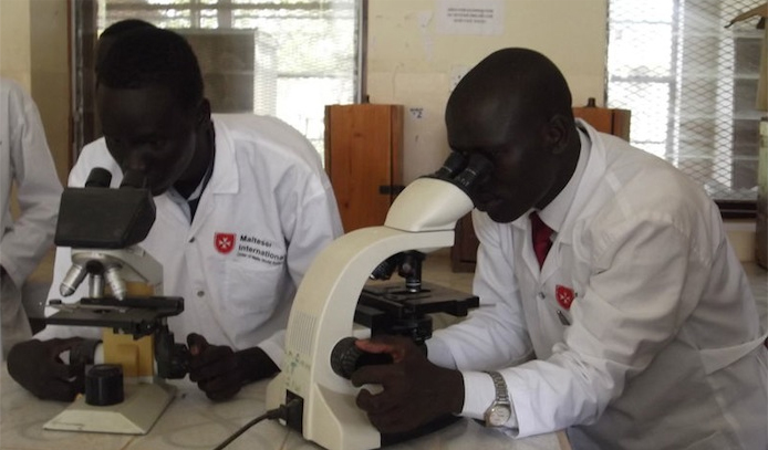 Soudan du Sud: formation des professionnels de santé de demain