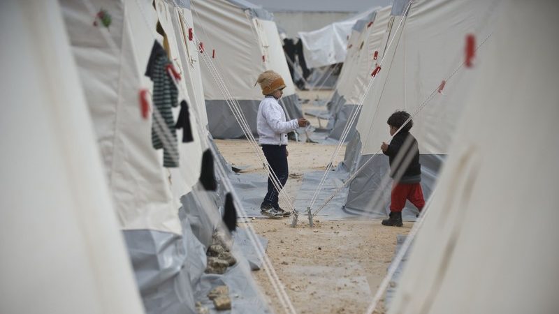 Siria: millones de niños padecen hambre tras diez años de guerra