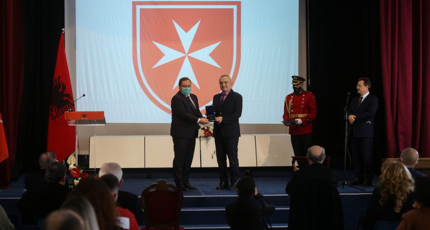 Premio Madre Teresa a los 25 años de actividades de los voluntarios albaneses de la Orden de Malta