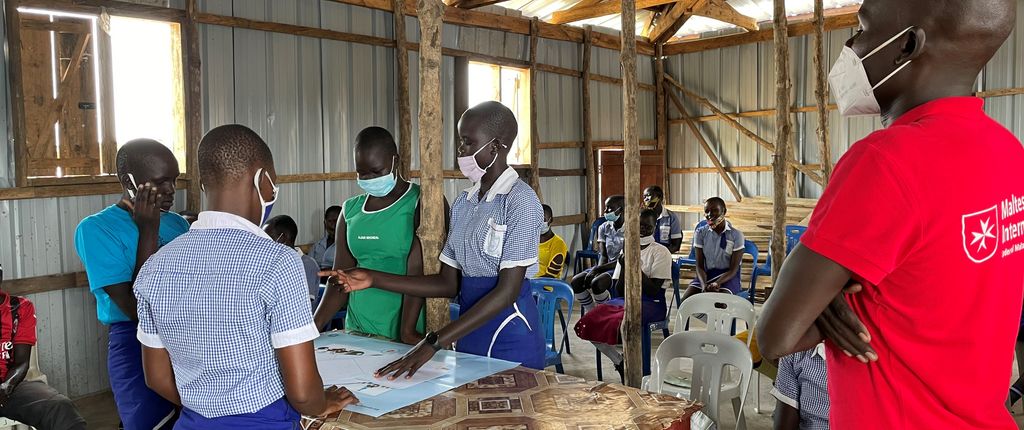 Malteser-International-es ayuda a las estudiantes de Sudán del Sur a protegerse de la covid-19
