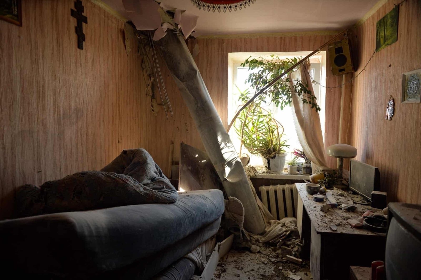 Nach neuen Bombardierungen in der Ukraine fehlt es in Lemberg an Licht und Lebensmittel sind knapp
